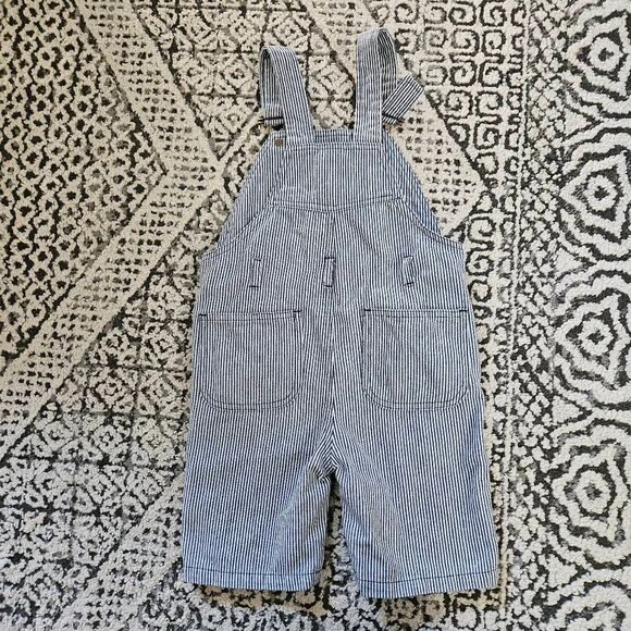 Dotty Dungarees Railroad Stripe Shortalls Size 5-6 years - Picture 4 of 5